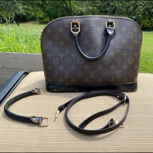 Louis Vuitton Alma PM